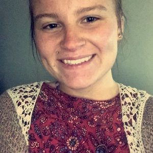 Meet your Posher, Melanie